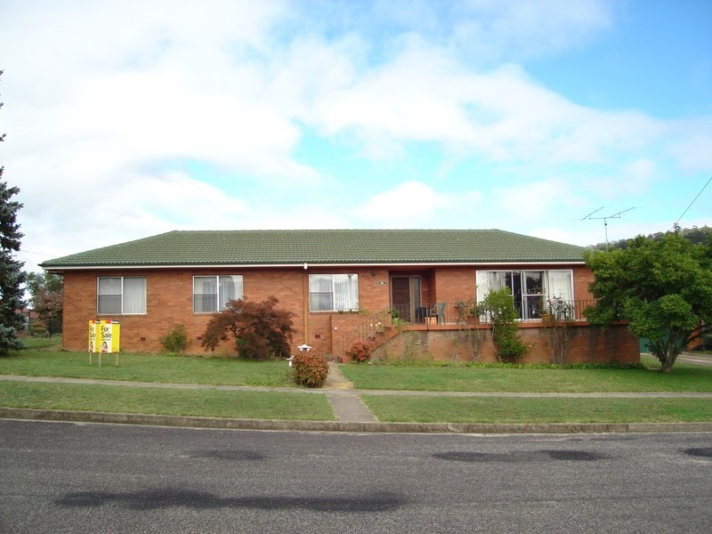 48 Hayley Street, Lithgow NSW 2790