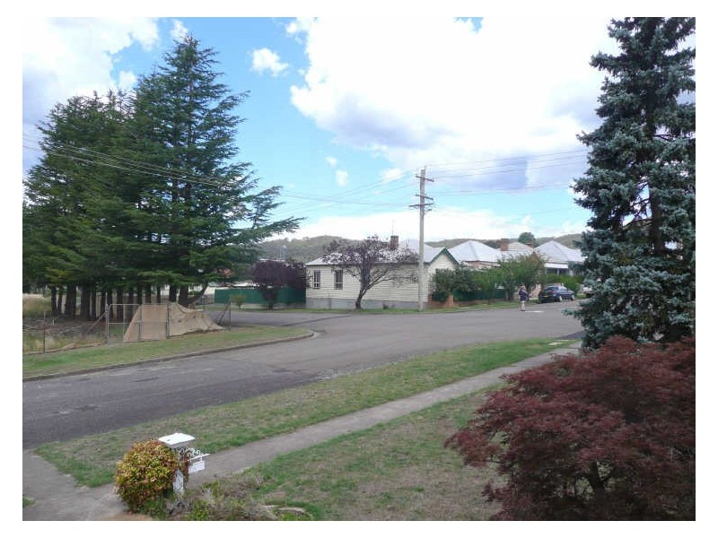 48 Hayley Street, Lithgow NSW 2790