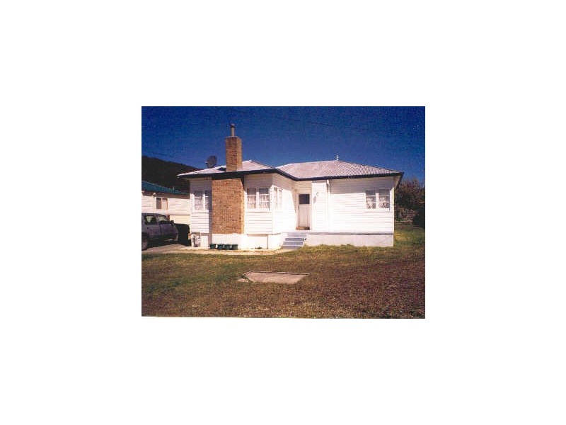 10 Tobruk Street, Lithgow NSW 2790