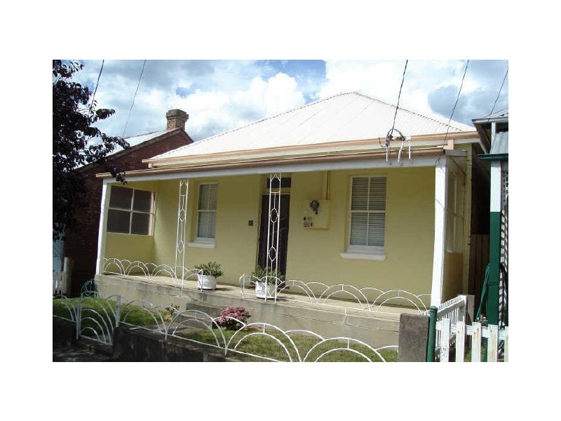 27 Spooner Street, Lithgow NSW 2790