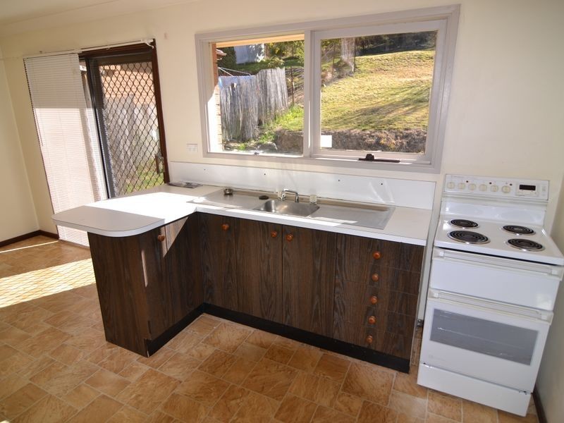 120 Macauley Street, Lithgow NSW 2790