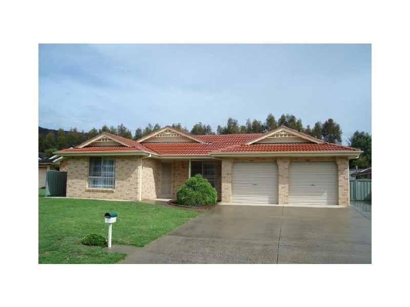7 Mortlock Close, Lithgow NSW 2790