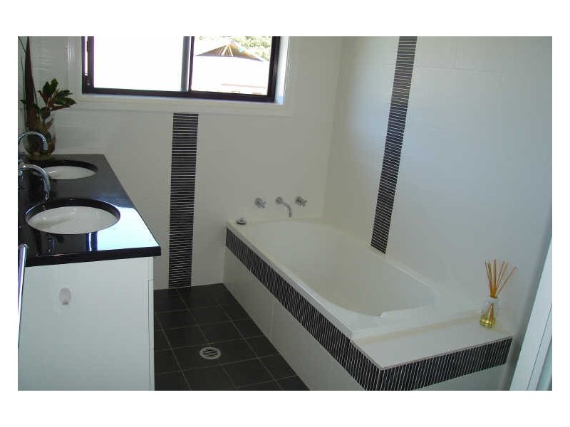 15 Kirkley Street, Lithgow NSW 2790