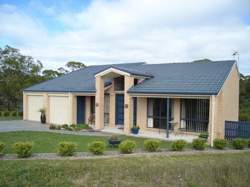 4 Fitzpatrick Place, Lithgow NSW 2790