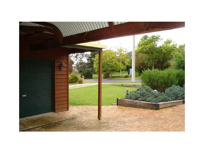 29 Lemnos Street, Lithgow NSW 2790