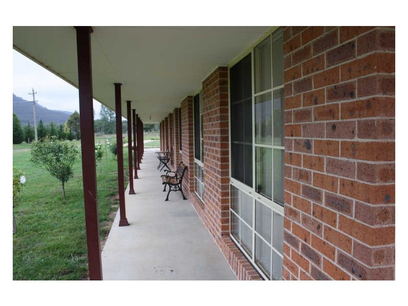 13 Granger Place, Hartley NSW 2790