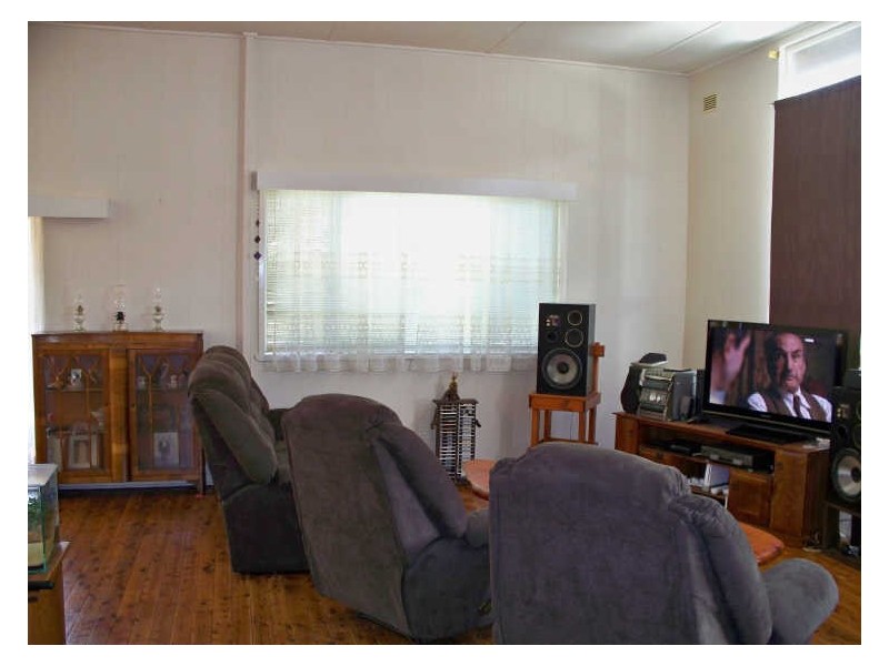 16 Enfield Avenue, Lithgow NSW 2790