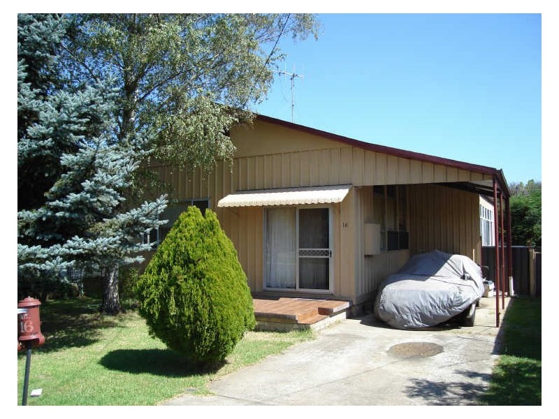 16 Enfield Avenue, Lithgow NSW 2790