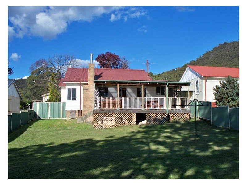 7 Vickers Street, Lithgow NSW 2790