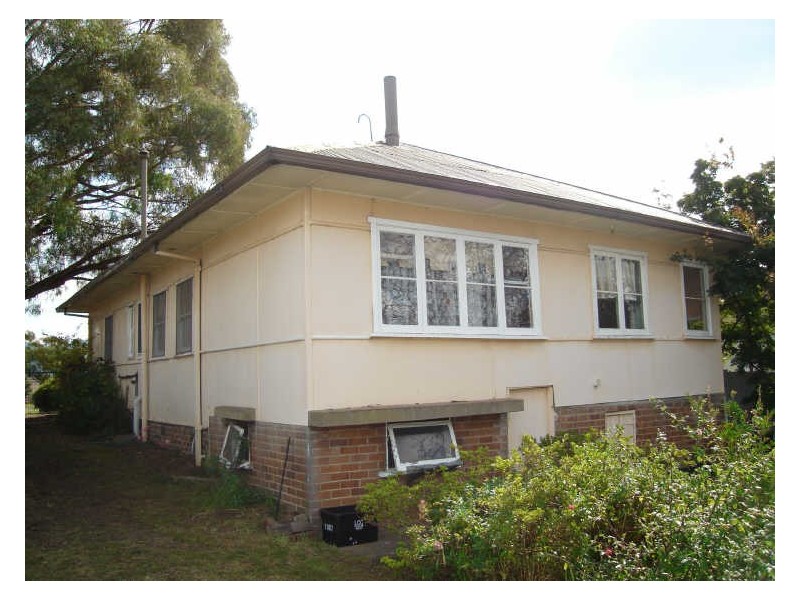1067 Great Western Highway, Lithgow NSW 2790