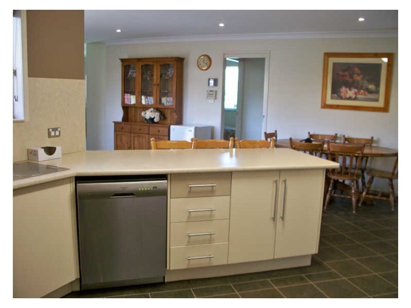 21 Robinia Drive, Lithgow NSW 2790