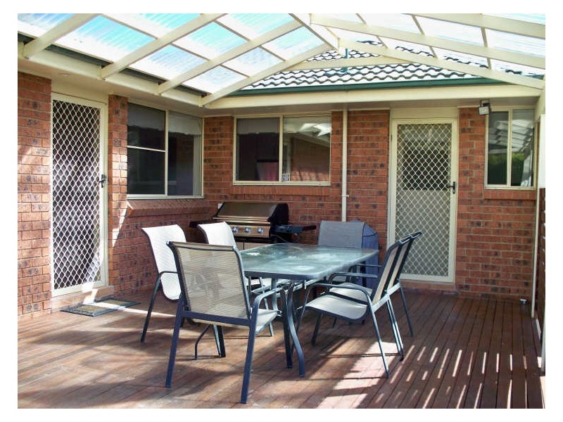 21 Robinia Drive, Lithgow NSW 2790