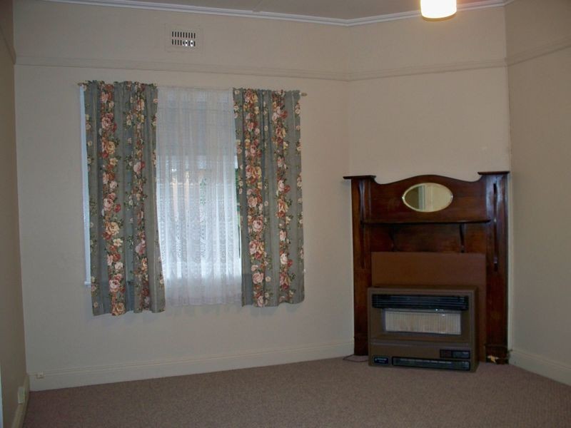 17 Atkinson Street, Lithgow NSW 2790