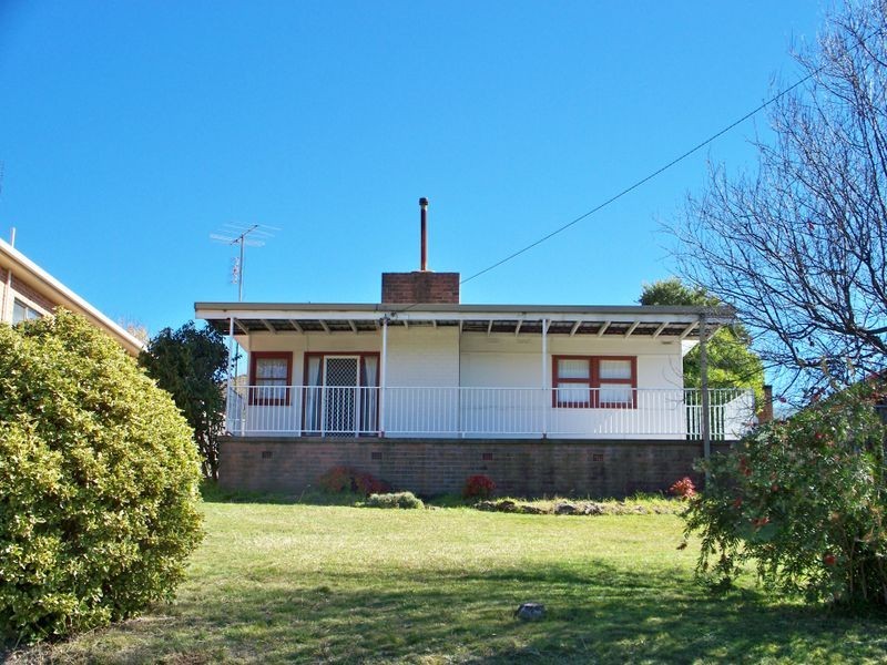 83 Musket Parade, Lithgow NSW 2790
