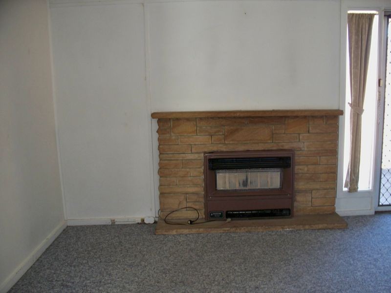 83 Musket Parade, Lithgow NSW 2790