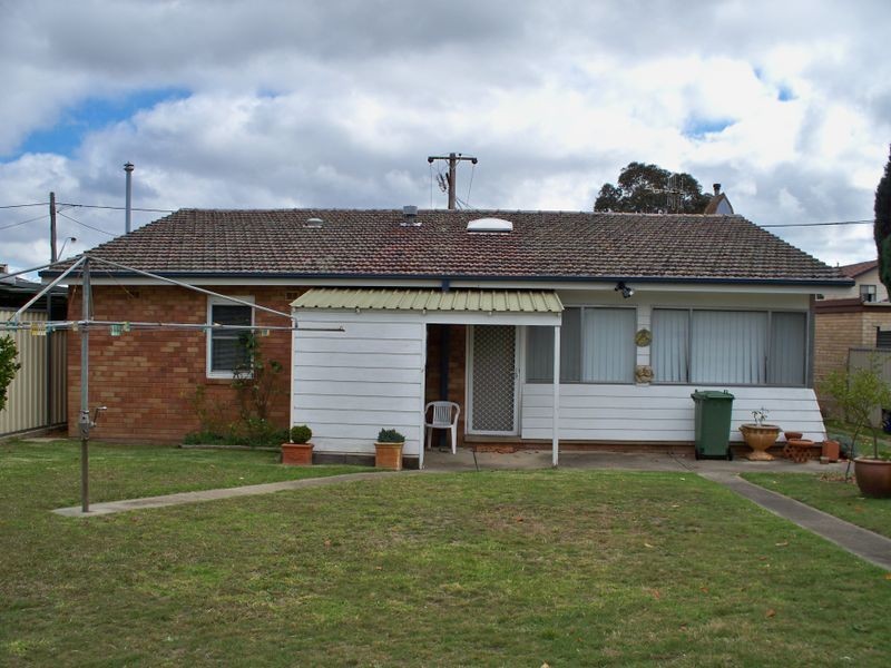 27 Malvern Street, Lithgow NSW 2790