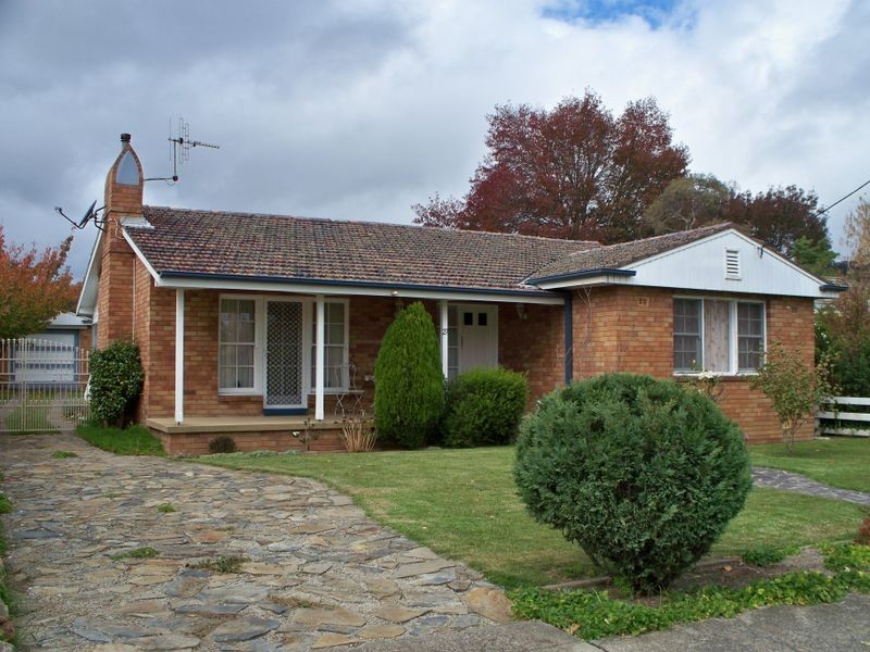 27 Malvern Street, Lithgow NSW 2790