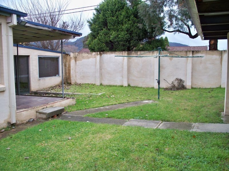 48 Enfield Avenue, Lithgow NSW 2790