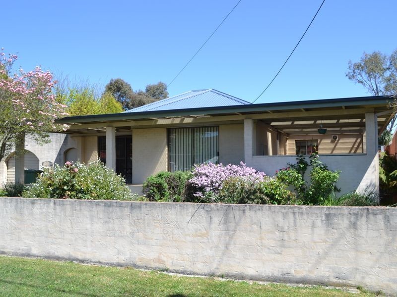 48 Enfield Avenue, Lithgow NSW 2790
