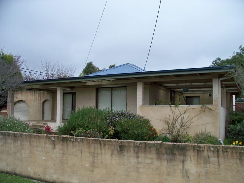 48 Enfield Avenue, Lithgow NSW 2790