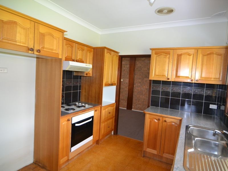 22 Curtin Place, Lithgow NSW 2790