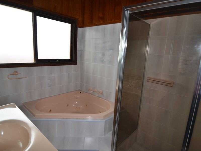 22 Curtin Place, Lithgow NSW 2790