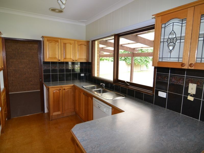 22 Curtin Place, Lithgow NSW 2790