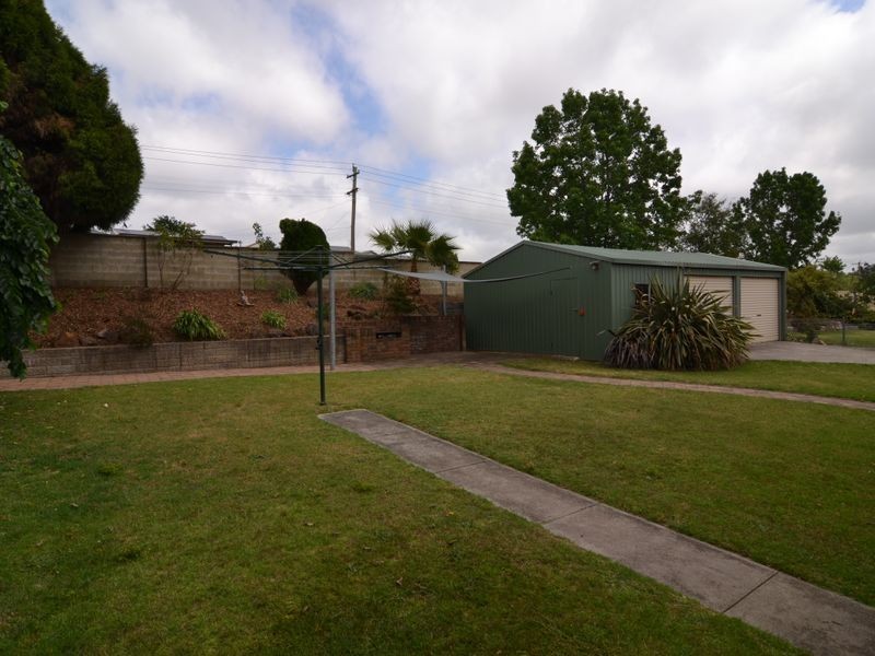 22 Curtin Place, Lithgow NSW 2790