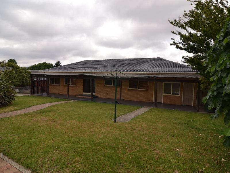 22 Curtin Place, Lithgow NSW 2790