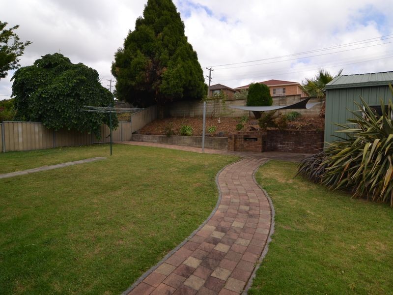 22 Curtin Place, Lithgow NSW 2790