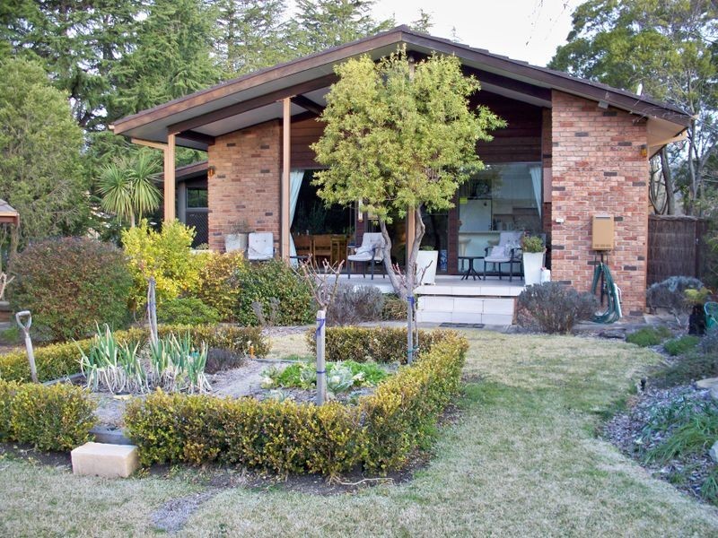 135 Hassans Walls Road, Lithgow NSW 2790