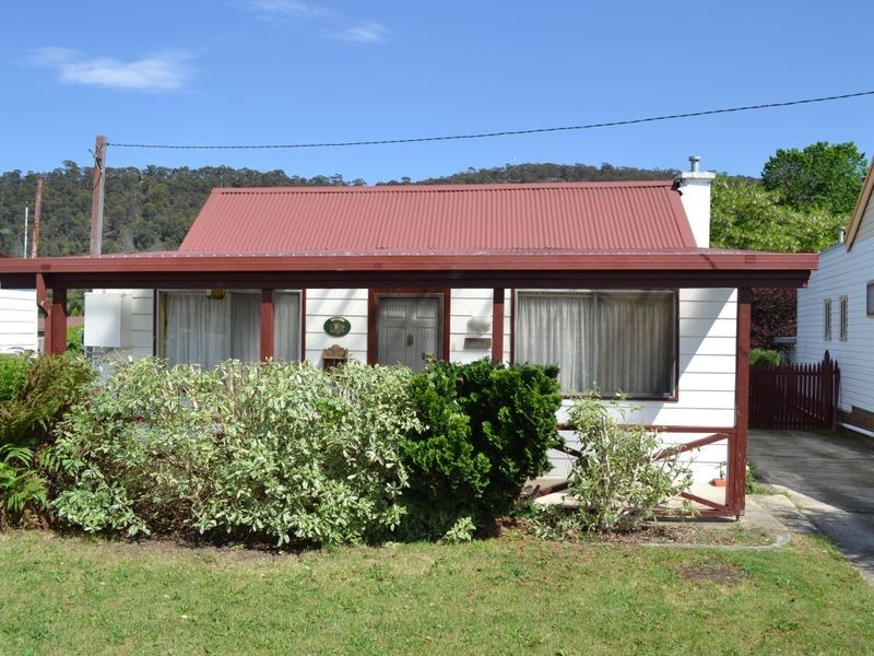 180 Inch Street, Lithgow NSW 2790