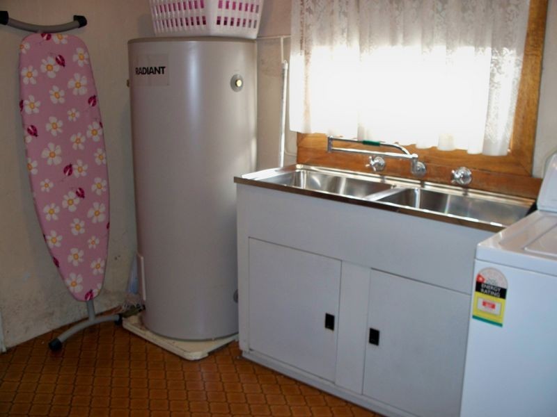 82 Hassans Walls Road, Lithgow NSW 2790