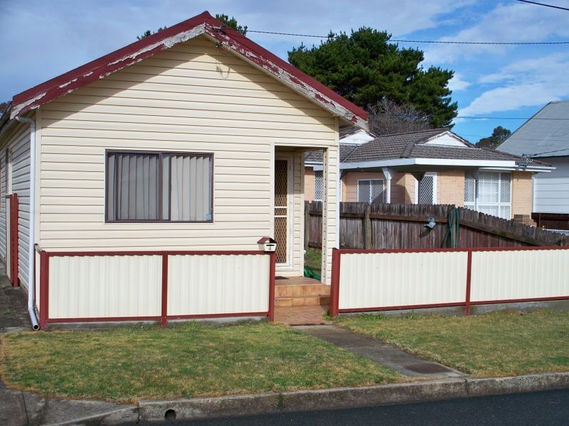 4 Burton Street, Lithgow NSW 2790
