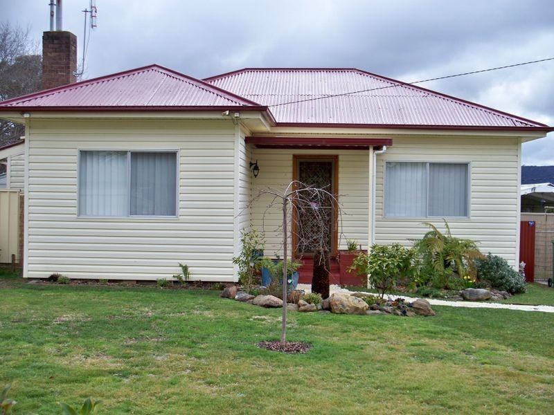 4 Beaufort Street, Lithgow NSW 2790