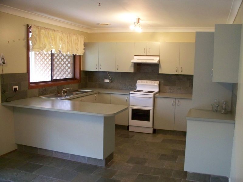 32 Bells Road, Lithgow NSW 2790