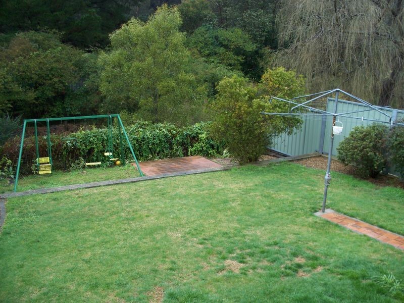 32 Bells Road, Lithgow NSW 2790