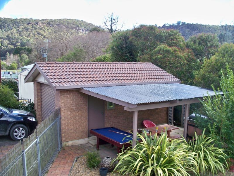 32 Bells Road, Lithgow NSW 2790