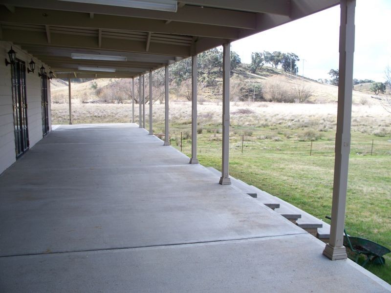 Willow Tre Brays Lane, Wallerawang NSW 2845