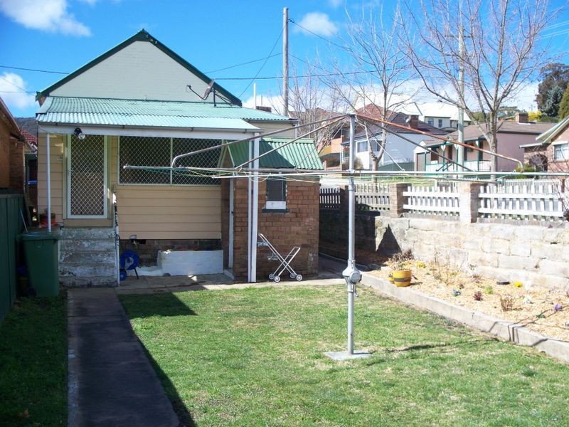 2 Cupro Street, Lithgow NSW 2790