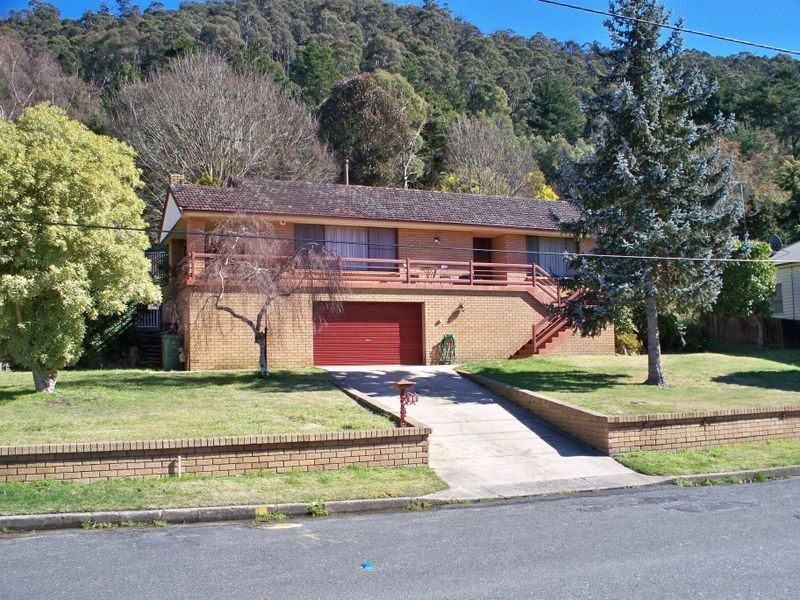 27 Hepburn Street, Lithgow NSW 2790