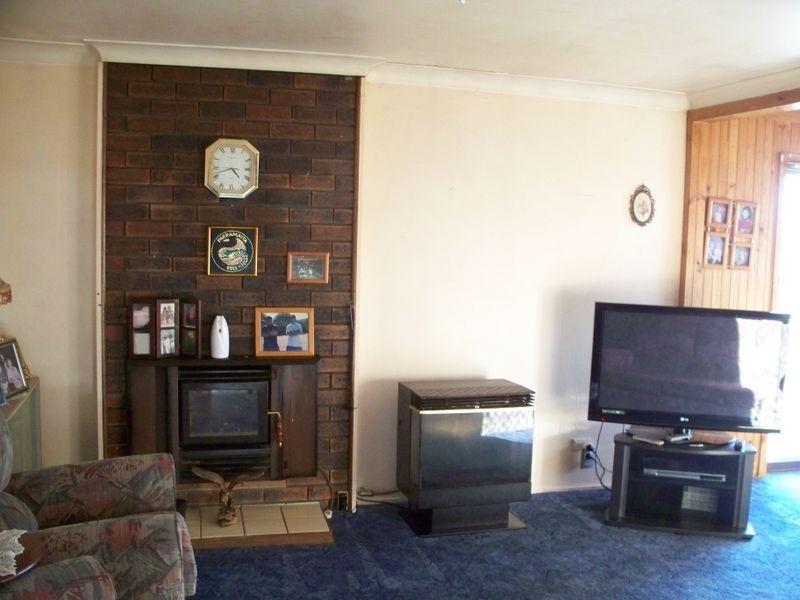 1 Commens Street, Wallerawang NSW 2845