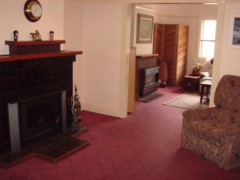 37 Martini Parade, Lithgow NSW 2790