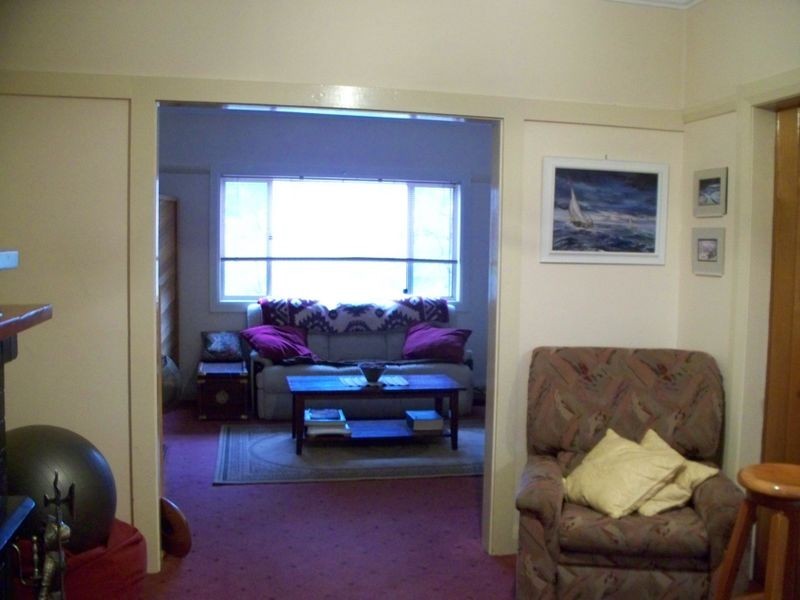 37 Martini Parade, Lithgow NSW 2790