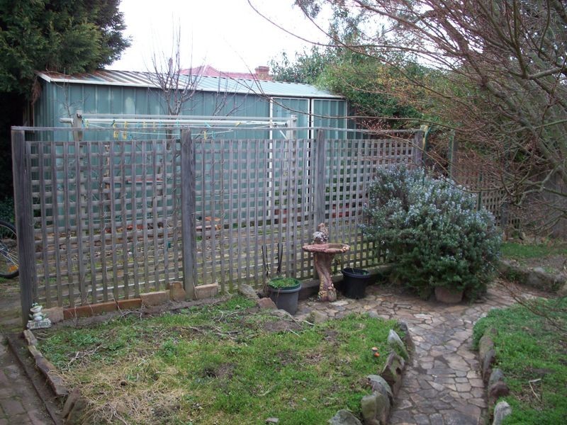 37 Martini Parade, Lithgow NSW 2790