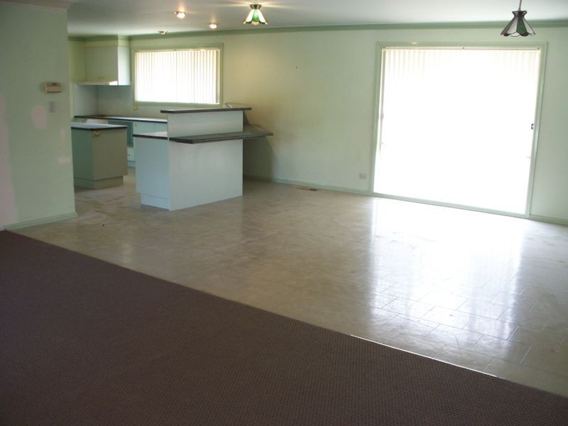 22 Maple Crescent, Lithgow NSW 2790