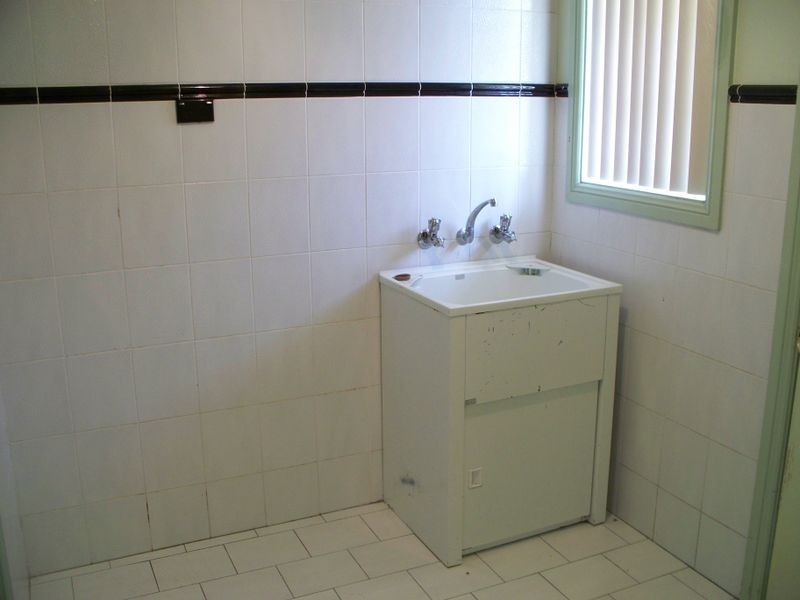 22 Maple Crescent, Lithgow NSW 2790