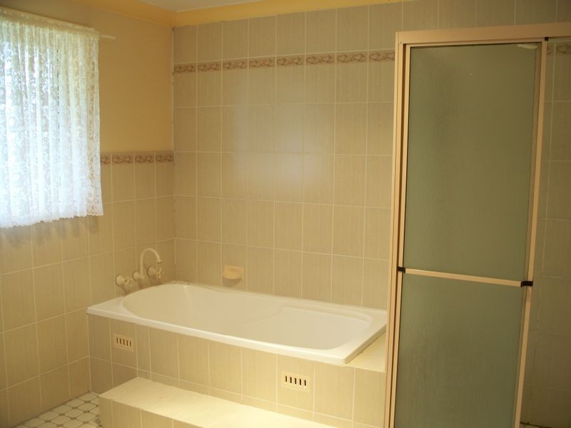 22 Maple Crescent, Lithgow NSW 2790