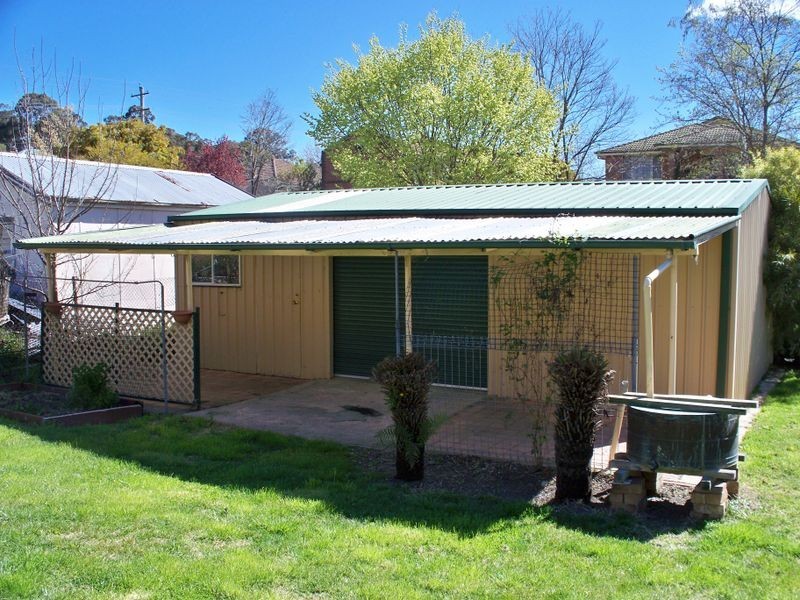 12 Wrights Road, Lithgow NSW 2790