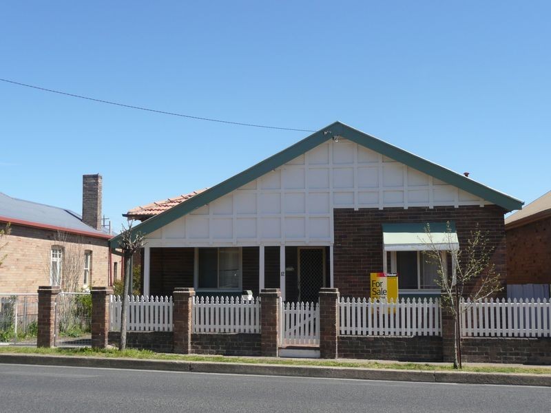 12 Wrights Road, Lithgow NSW 2790
